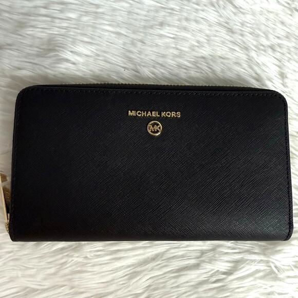 NWOT Michael Kors Black Zip Around Wallet - Picture 1 of 11